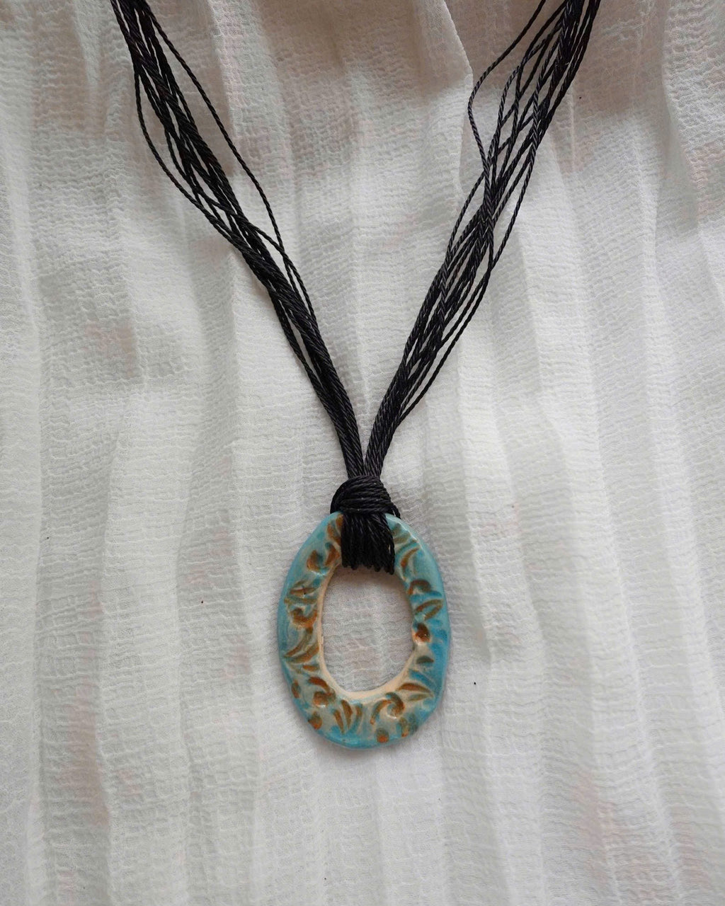 Oval Frame Ceramic Necklace