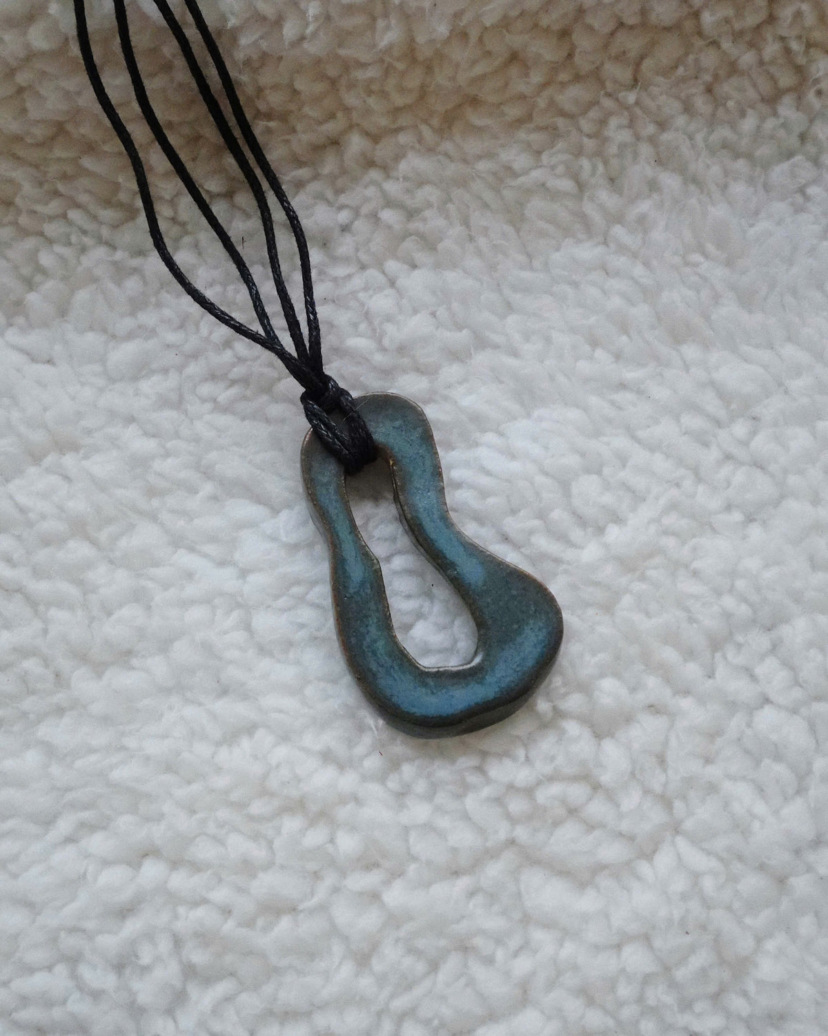 The Flow Ceramic Necklace